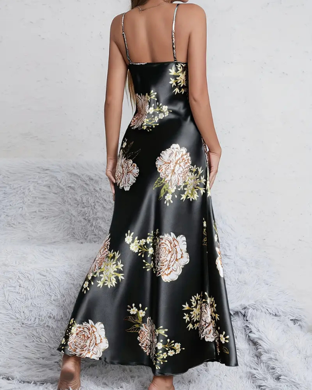 Camisón con estampado de flores y tirantes de espagueti