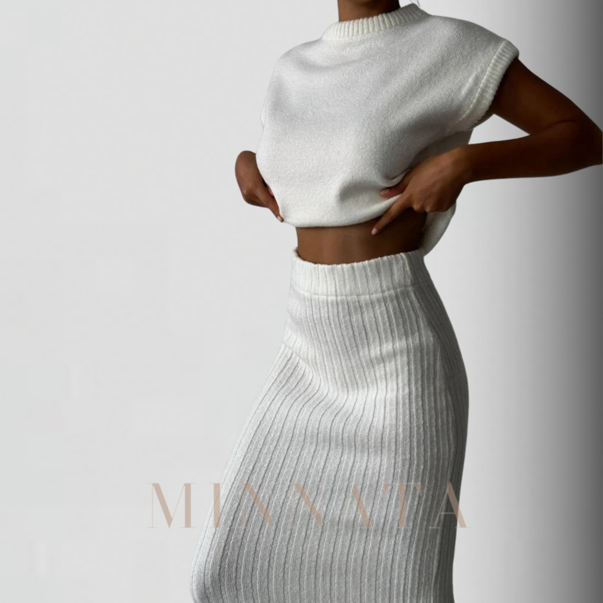 Conjunto de Dos Piezas Elegante y Suave