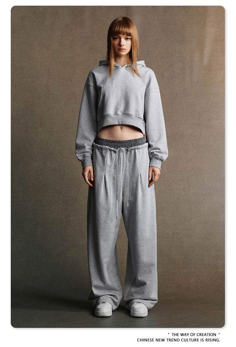 Polerón Esencia Hoodie