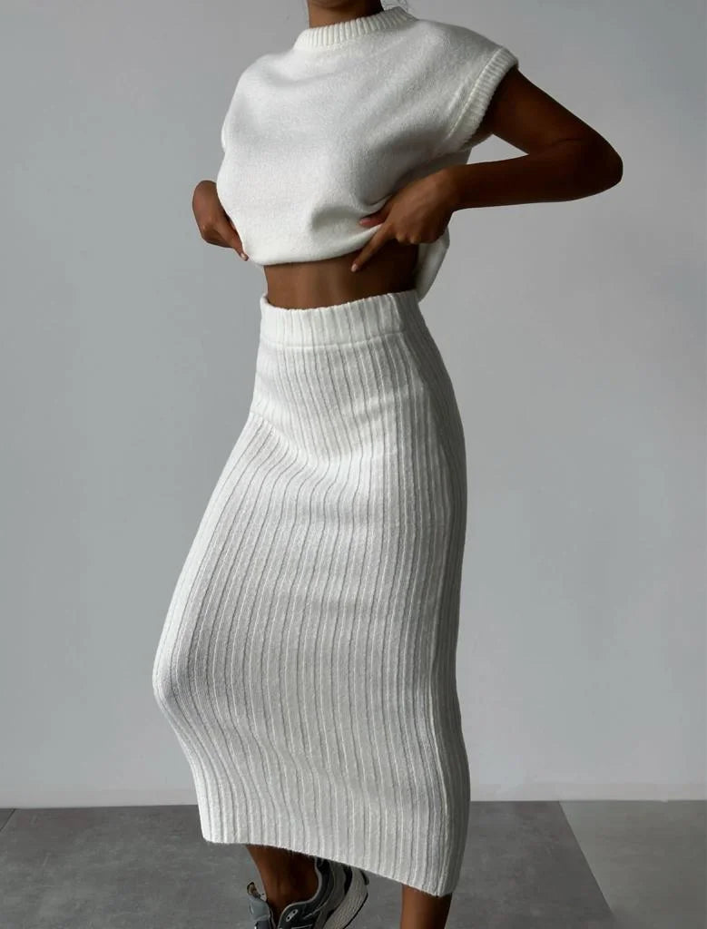 Conjunto de Dos Piezas Elegante y Suave