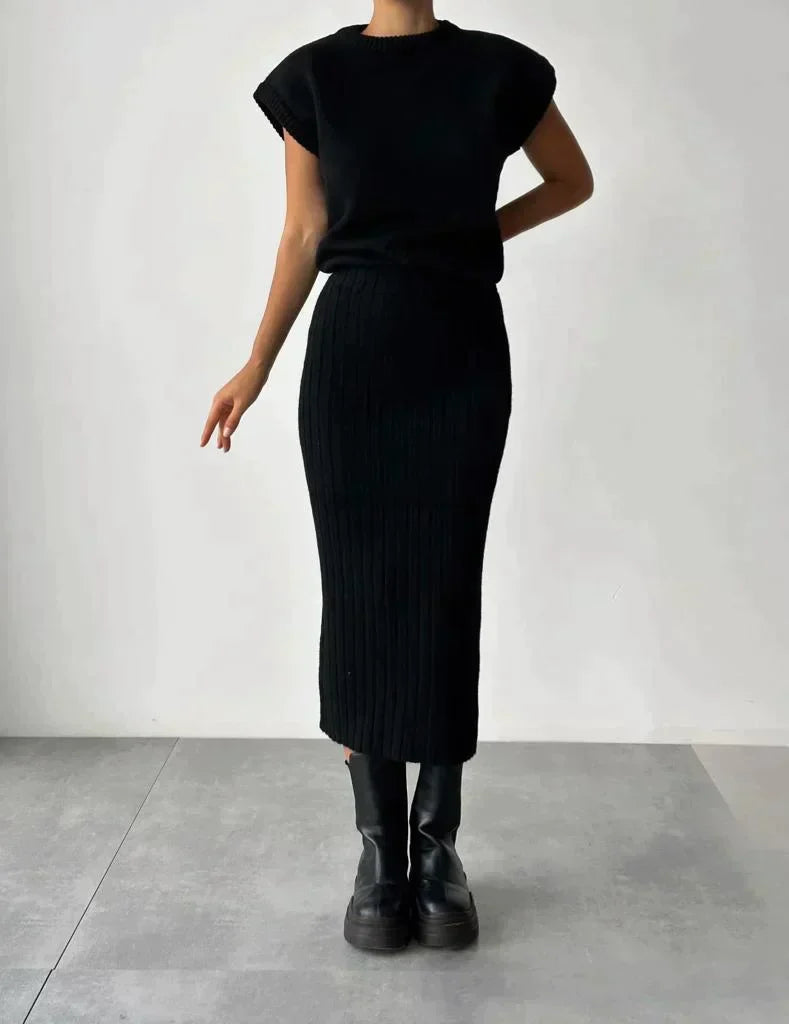 Conjunto de Dos Piezas Elegante y Suave