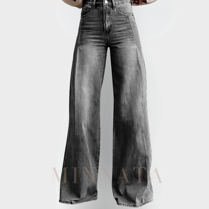 Pantalón tiro alto y caída ancha