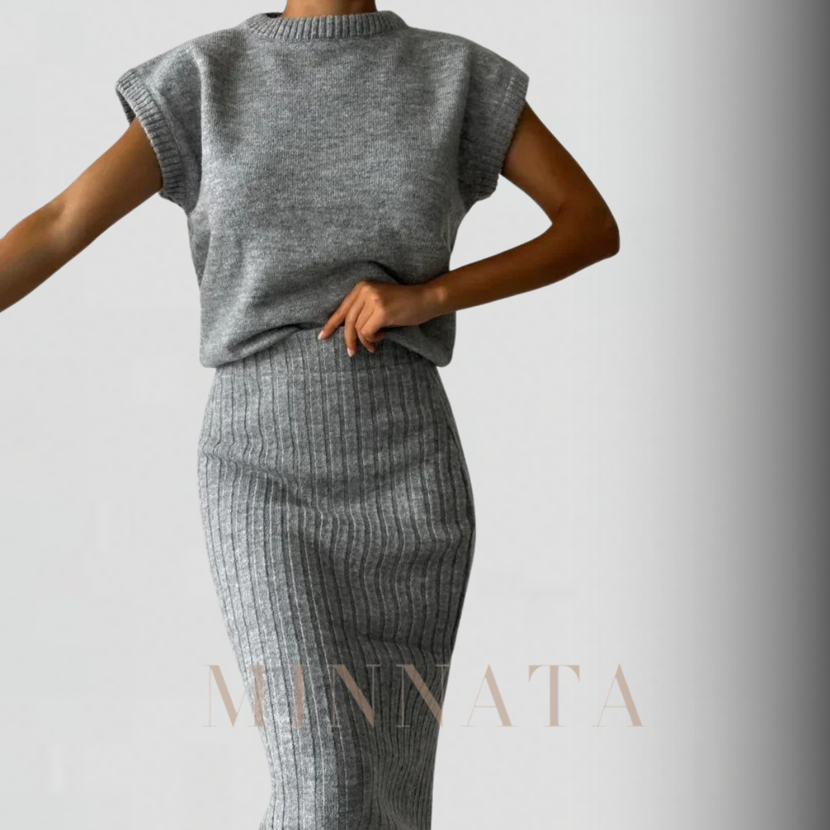 Conjunto de Dos Piezas Elegante y Suave