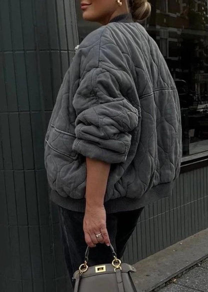 Chaqueta bomber cómoda y acolchada